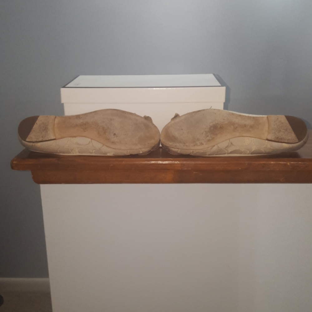 Coach Flats - Picture 4 of 5
